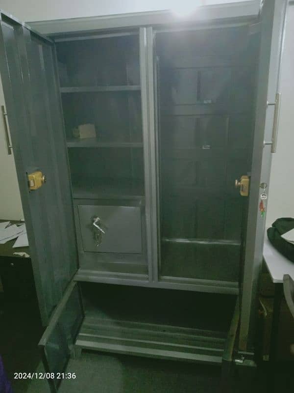 cupboard for clothes 2