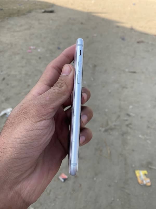 IPhone 8 256 Gb Factory Unlock 4