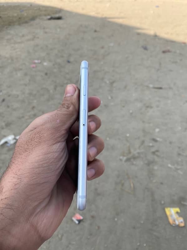 IPhone 8 256 Gb Factory Unlock 6