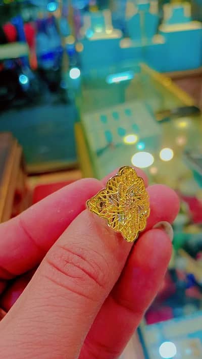 ladies gold ring new dazin 21 karet gold diamond style