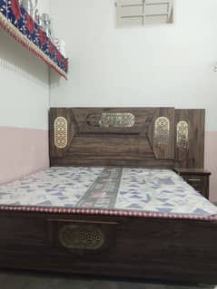 Double Bed With Side Table