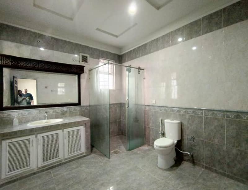 i-8 Marble Flooring Upper Portion With Servant Quarter Is Available For Rent In Prime location of Islamabad 13