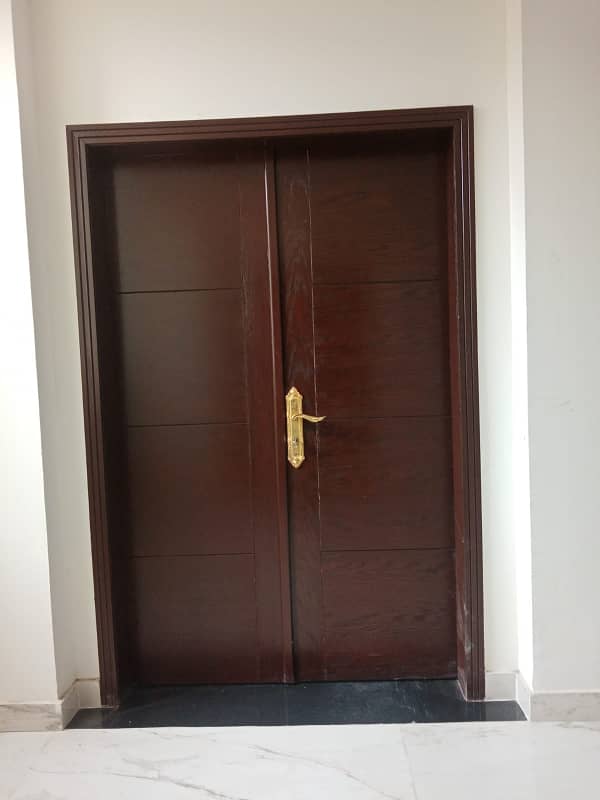 3 Bed Apartment Available For Rent In Askari 11 Sec-D Lahore 33