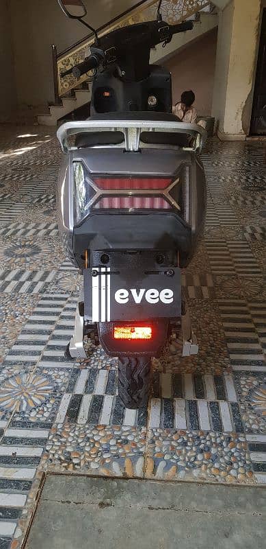 Evee C1 pro electric scooter 5