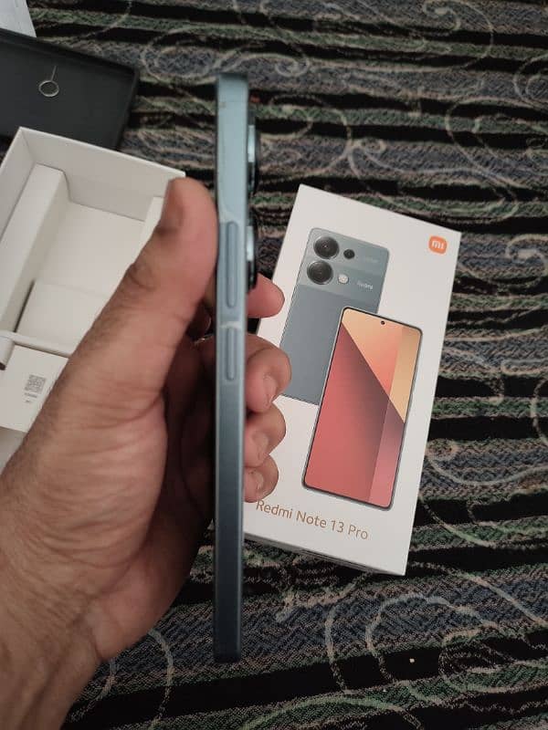 Redmi note 13 Pro 4