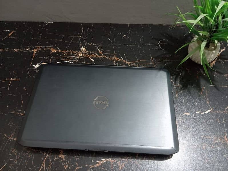 Core i5 Latitude 3 Generation 2