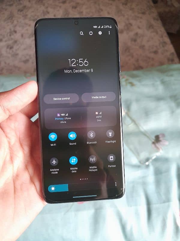 Samsung S20 Plus 5G 2