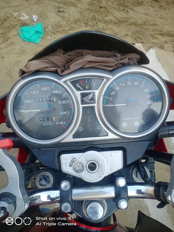 Honda CB150f for sale and exchange possible. 7