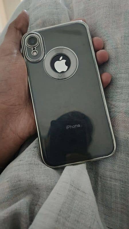 Iphone XR ( Non PTA) 1