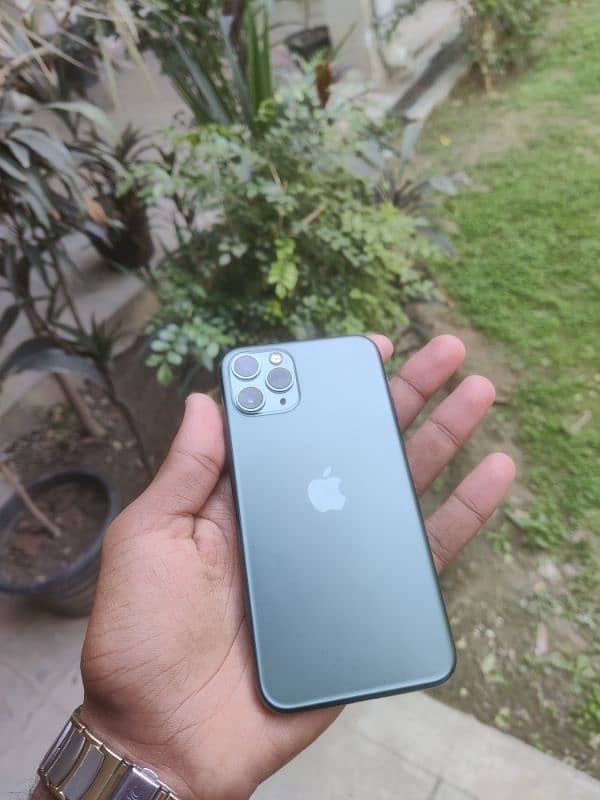 iPhone 11 pro Non PTA Factory unlocked 0