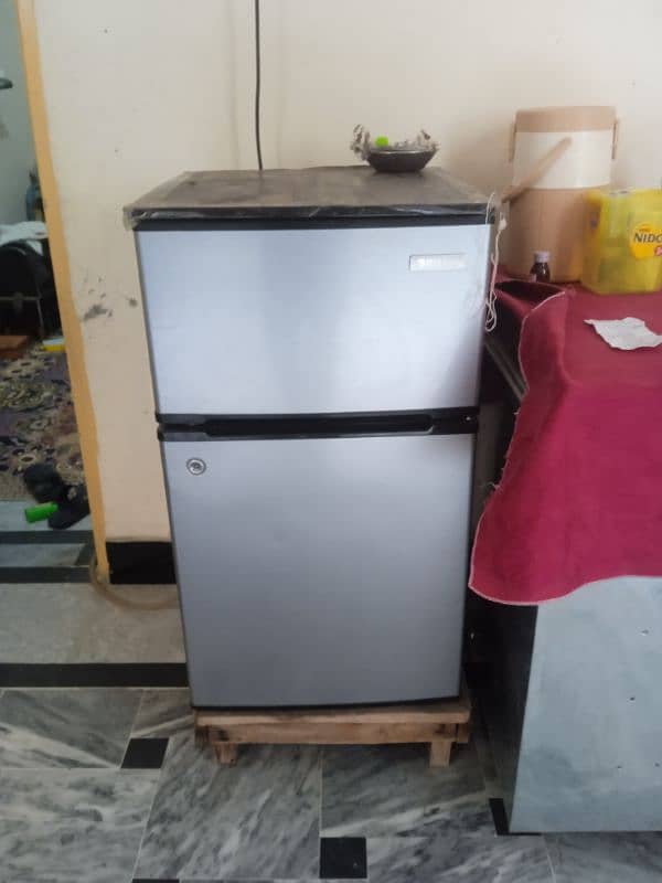 Orient 2door bedroom fridge 0