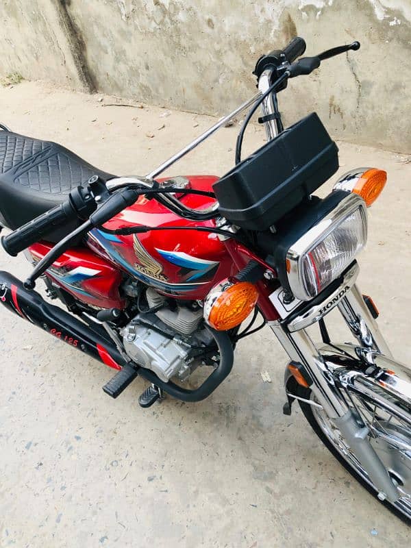 HONDA CG125 2024 | HONDA in LAHORE | HONDA BIKE | CG125 | HONDA 2024 M 3