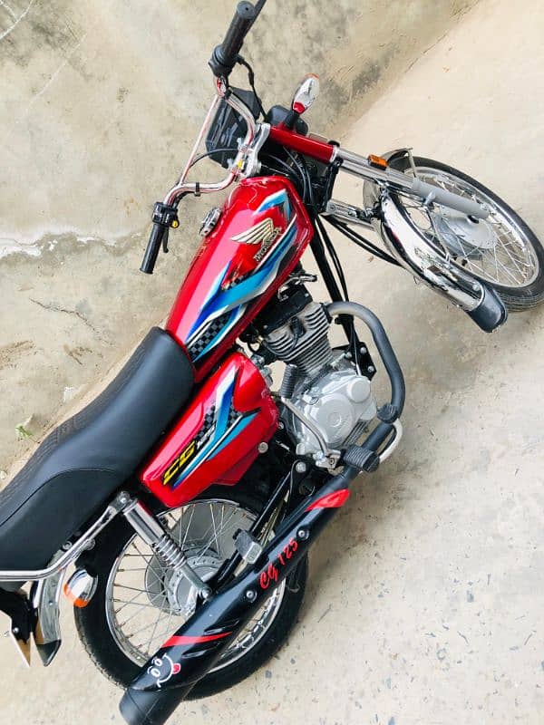 HONDA CG125 2024 | HONDA in LAHORE | HONDA BIKE | CG125 | HONDA 2024 M 4