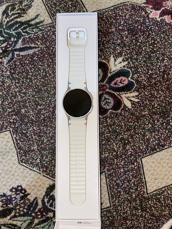 Samsung galaxy watch 7 (40mm) 1