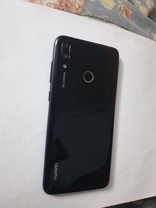 huawei y7 prime 2017 / 32gb / sim not working 1