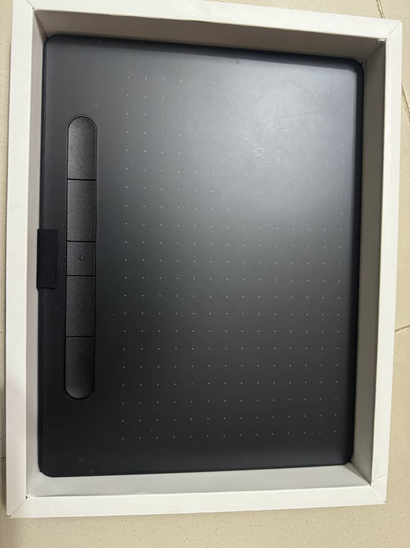 Wacom Intuos Precision Pen Tablet for Creative Professionals 5