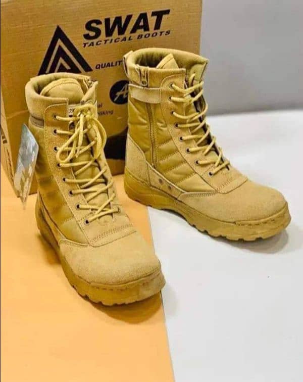 Army Boots, 0