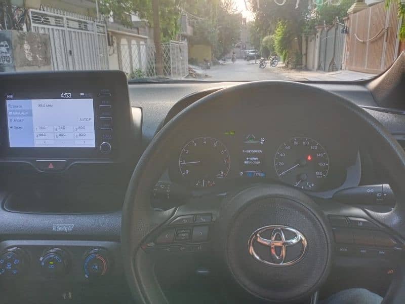 Toyota Yaris 2021 10