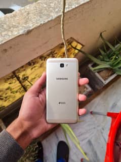 samung galaxy j7 prime