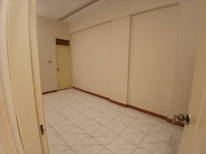 2 bed lounge 3rd floor flat for sale 4