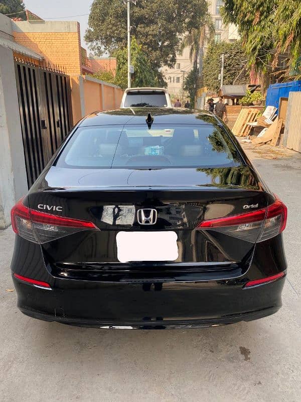 Honda Civic Oriel 2024 1