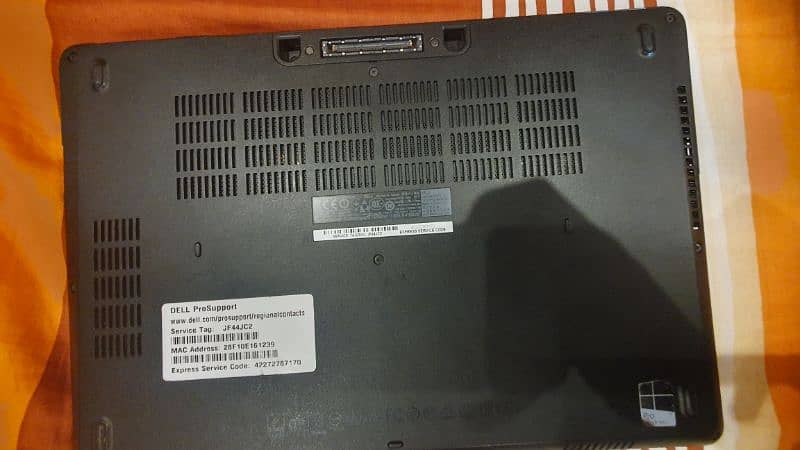 Dell Latitude E5470 2