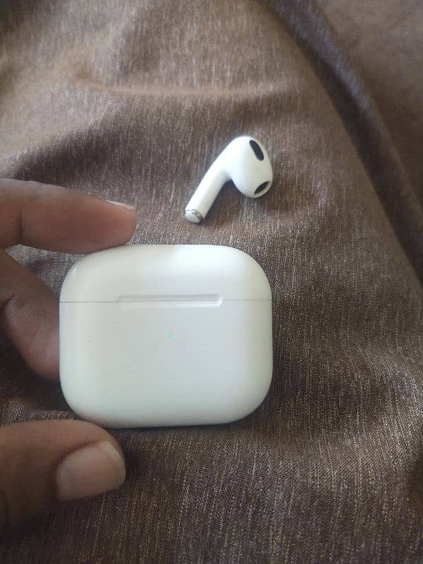 apple air pods 3rd generation 1