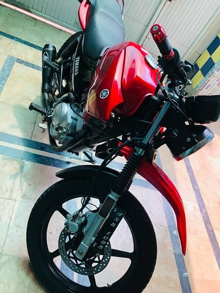 Yamaha YBR 125G RED Beast 7