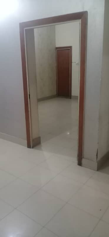 10 Marla upper portation tile floor near market masjid park good location 1