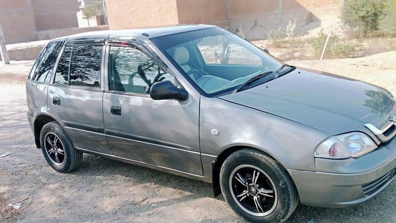 Suzuki Cultus VXR 2011 model    2012 regestred 13