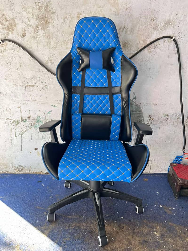 Brand New Gaming Chairs for sale in karachi - Adjustable office chair 0