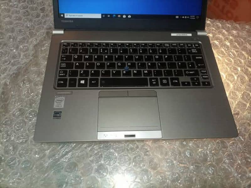 toshiba z30 i5 4th 4/128 0