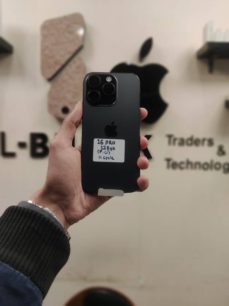 iphone 16 Pro 128gb non pta 6