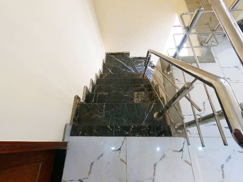 A Palatial Residence For Corner sale In Audit & Accounts Phase 1 - Block F Lahore 36