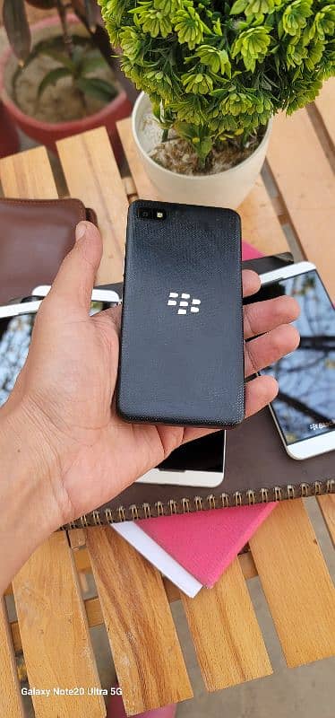 Blackberry Z10 (NON PTA) SIM WORKING 15