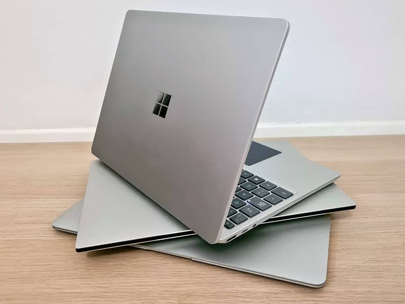 Microsoft Surface Laptop Go (10th Gen Core i5) 0