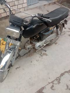 dhoom 70cc