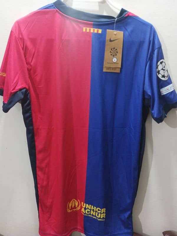 FC Barcelona 24/24 Home Shirt Large 7