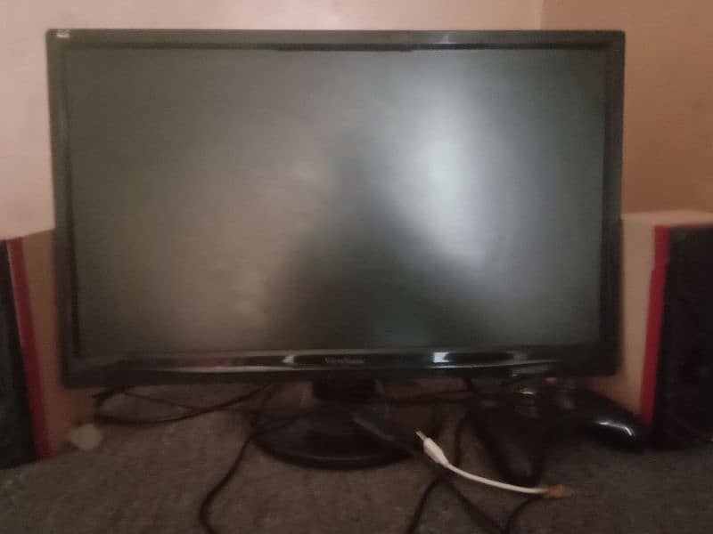 Xbox 360 Slim model 250 hard 22 inch led 1 speaker full setup 7