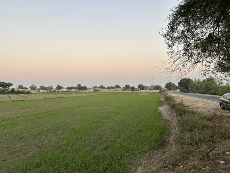 3 Acre Land for Sale Along the Yazman-Ahmpedpur Main Road. 2