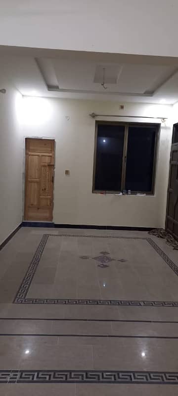 5 marla 1st floor for rent 3