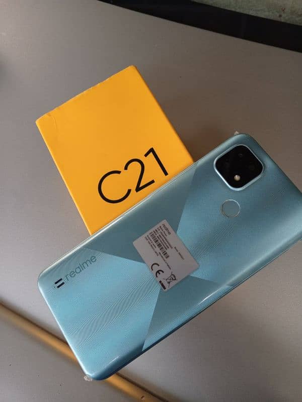 Realme C21 4/64 10/10 condition 2