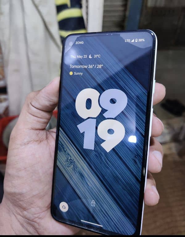 Google pixel 4a 5g white 5