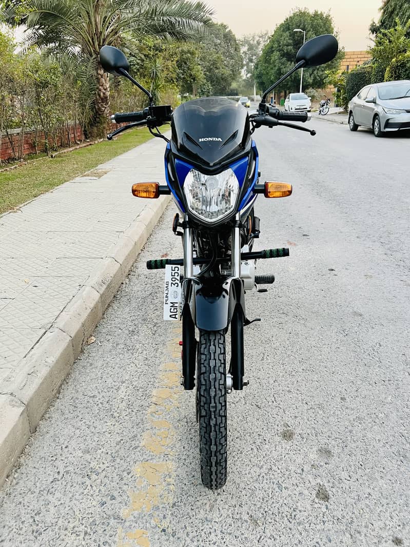 For Sale: Blue Honda CB 125 F Special Edition 4