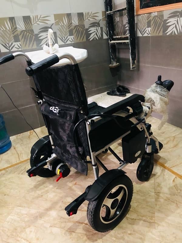 Brand New Electric Wheel Chair For Sale . 3