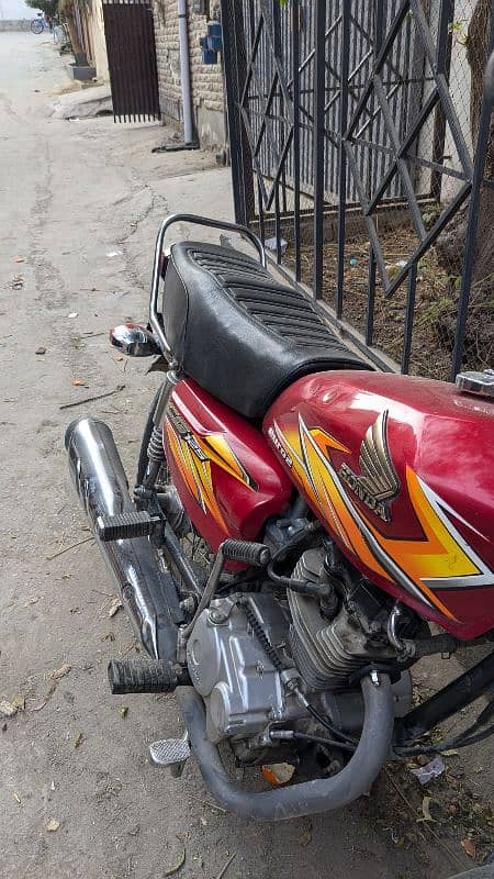 First owner Honda CG125 - Islamabad Registered 0