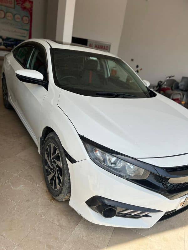 Honda Civic Oriel 2017 6