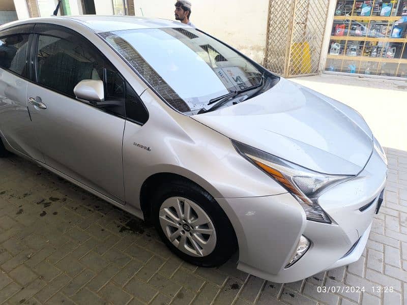 Toyota Prius 2016/20  verifiable 4 grade 13