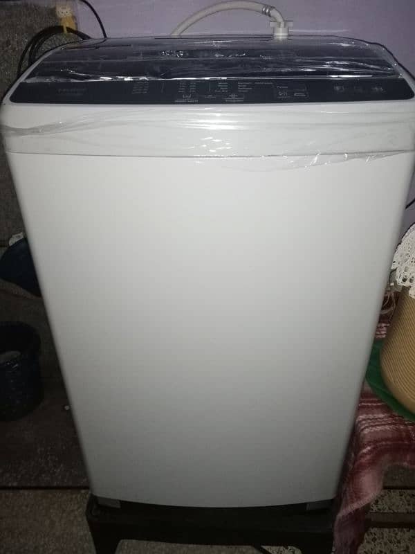 Haier automatic machine bilkul new ha 10/10 condition ha 8kg 2