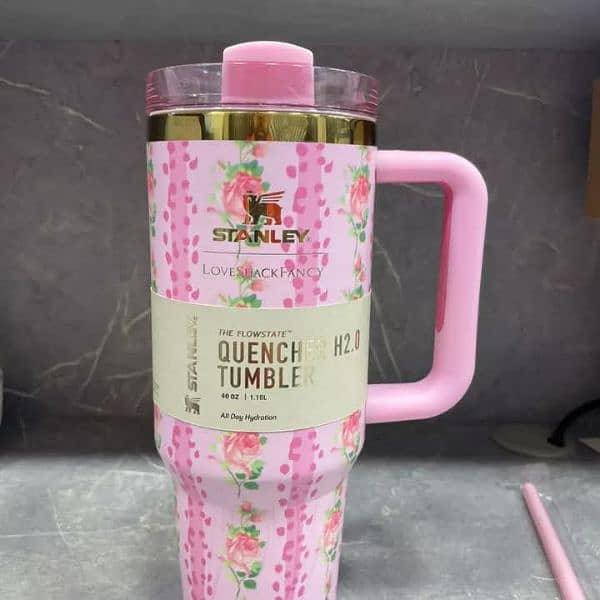 Stanley Tumbler 40-OZ/ 1.18 L 2